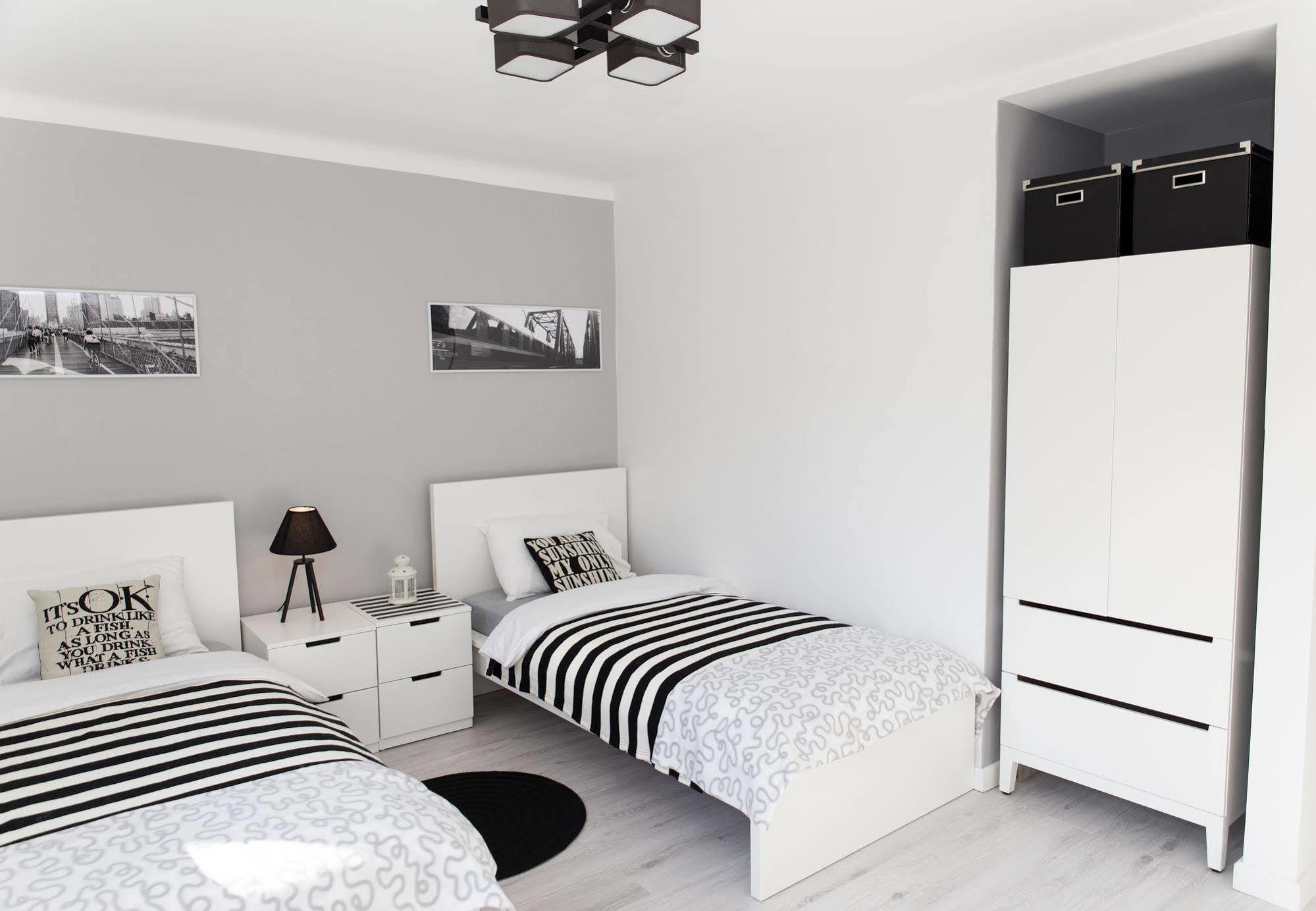 Warsawrent Apartamenty Centralna Exterior photo
